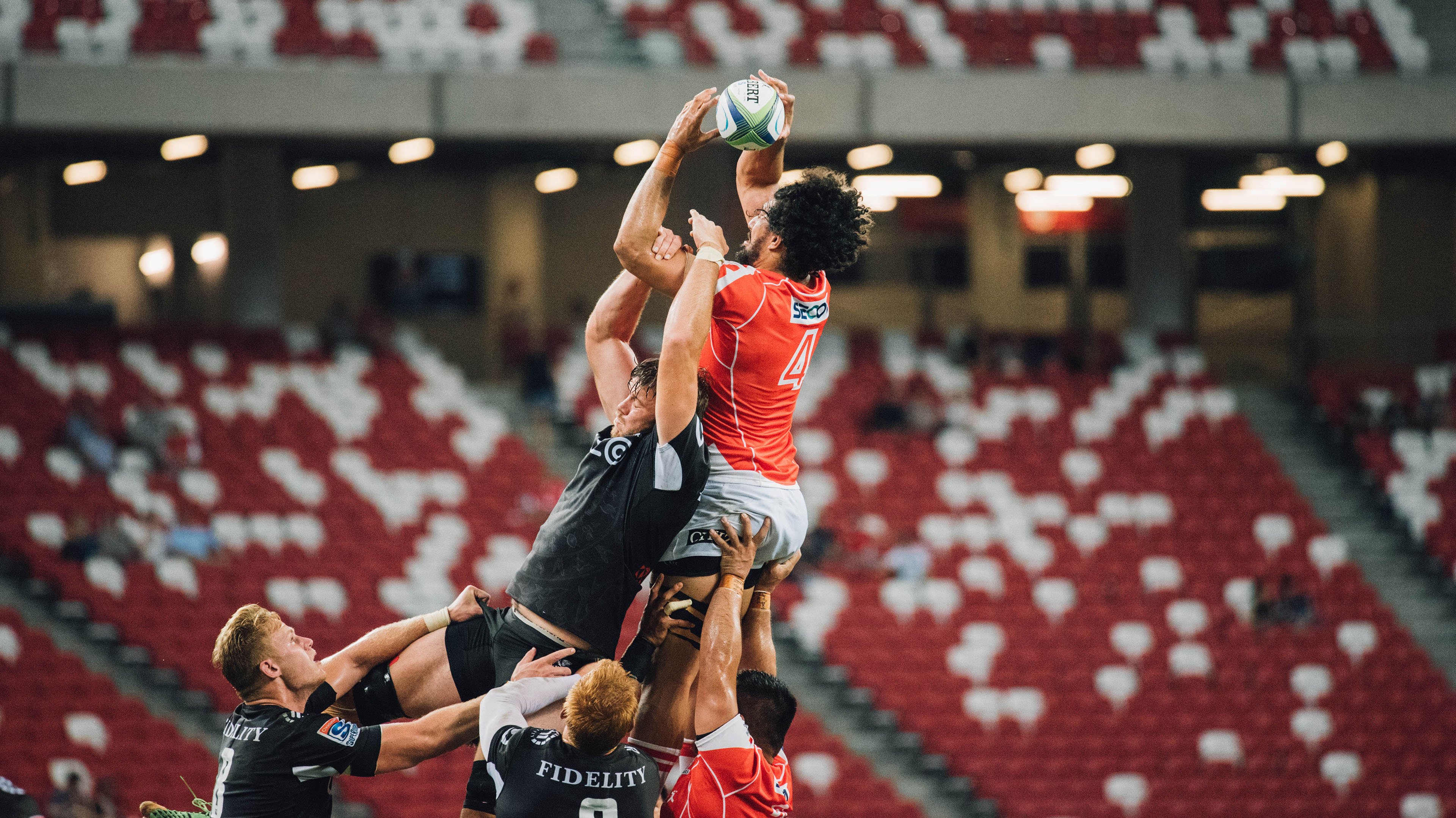 维斯塔潘的稳定如冰，皮亚斯特里的侵略如火，F1赛场进入冰与火纪元？