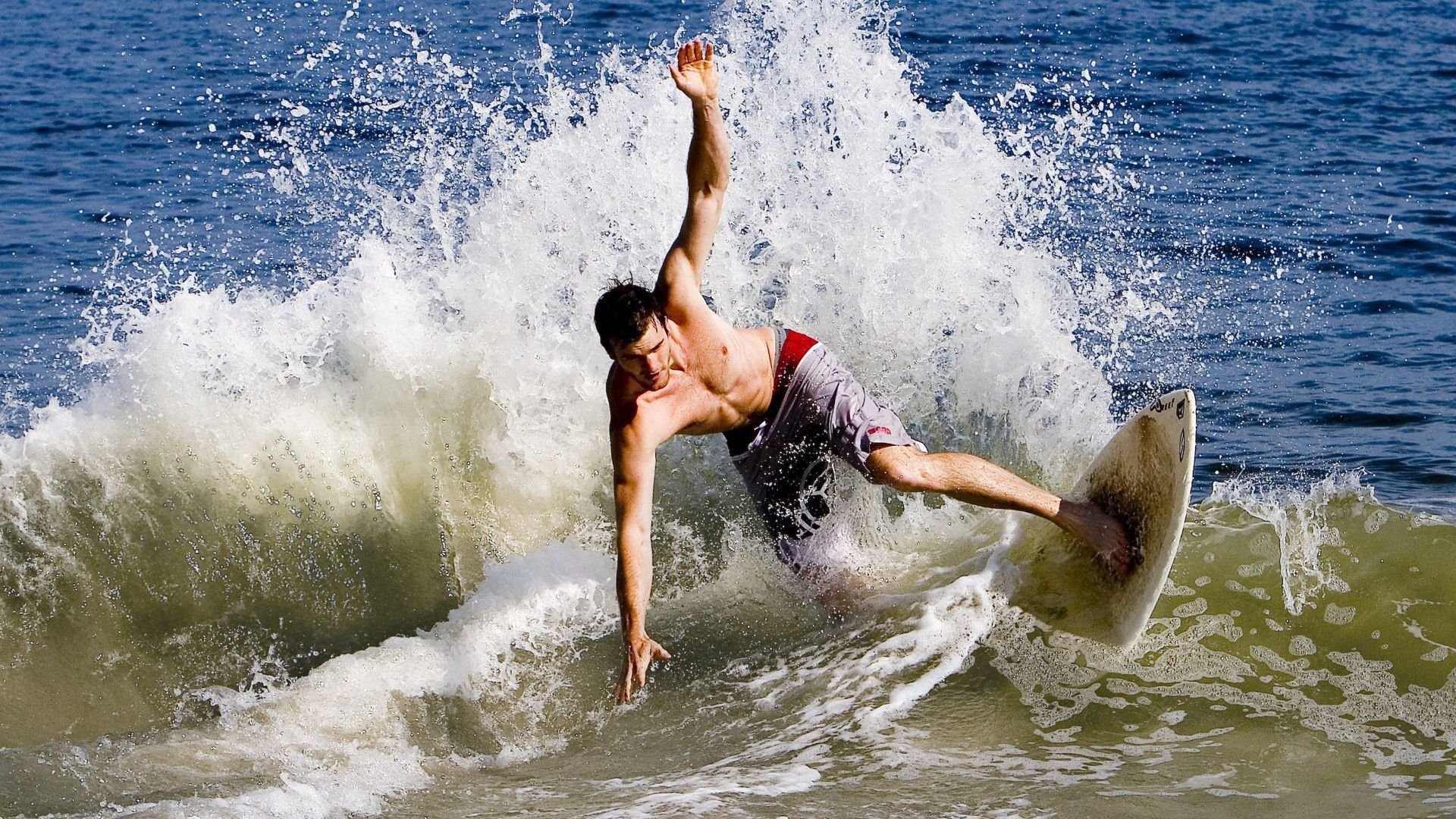 IM体育官方网-破界之战，多特蒙德越位国家队？哈弗茨一剑封喉背后的足球新实验